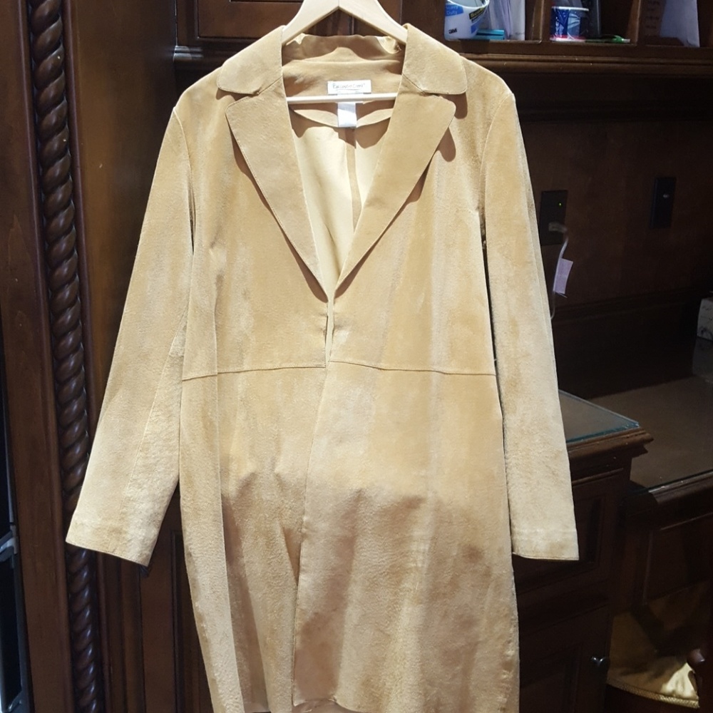 WASHABLE SUEDE COAT
